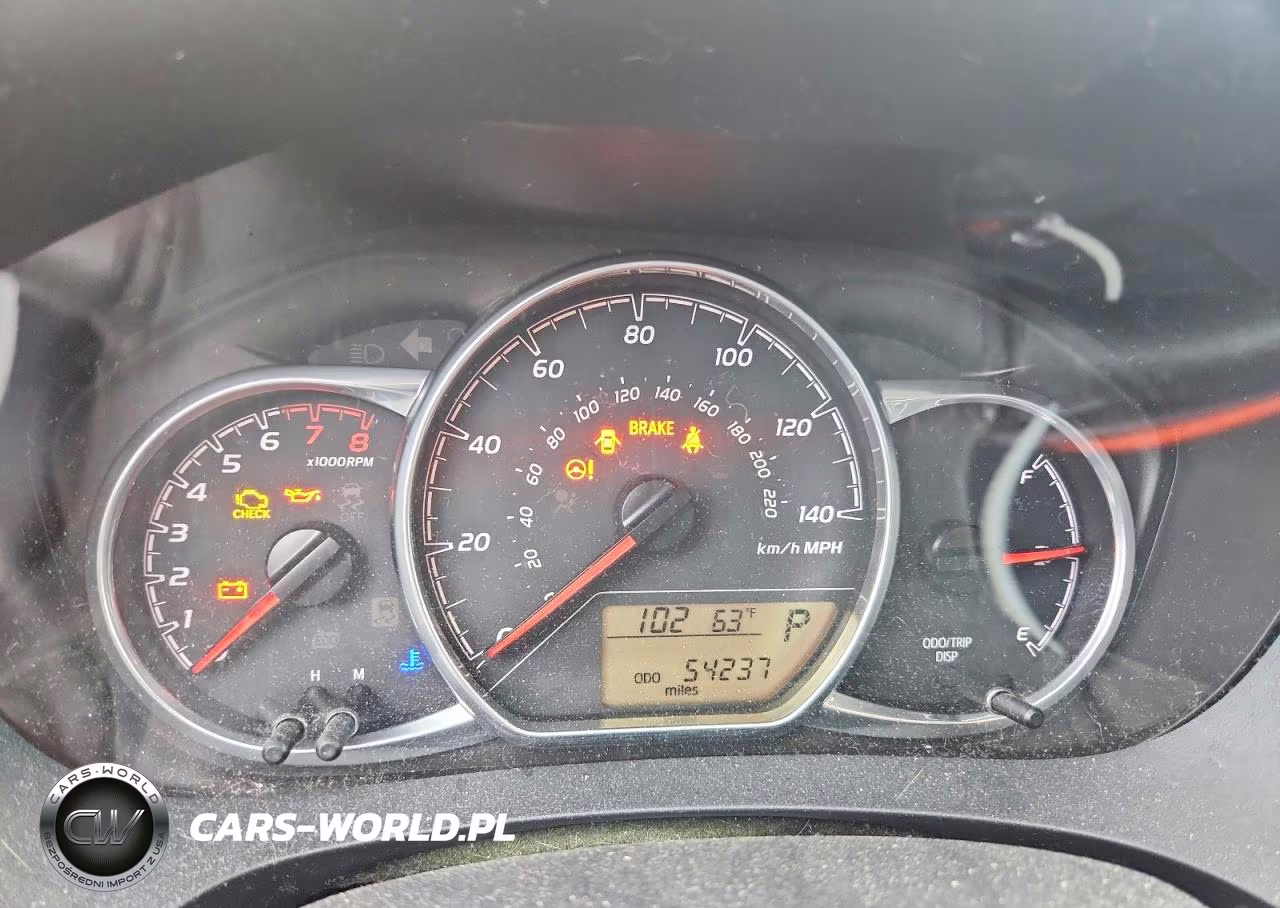 2018 Toyota Yaris 5-Door Le VIN:VNKKTUD38JA088326 - 9