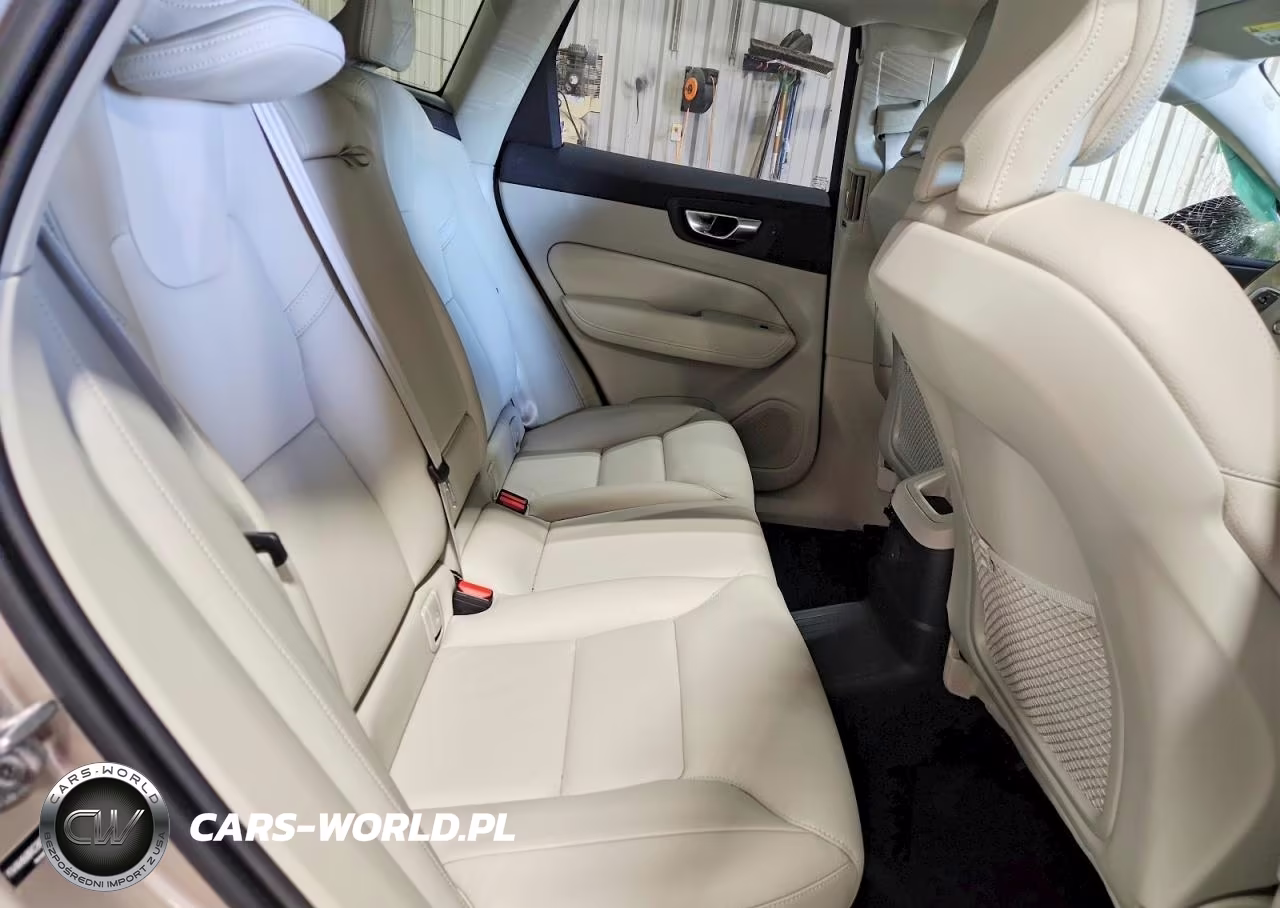 2025 Volvo Xc60 Plus VIN:YV4H60RC8S1075327 - 10