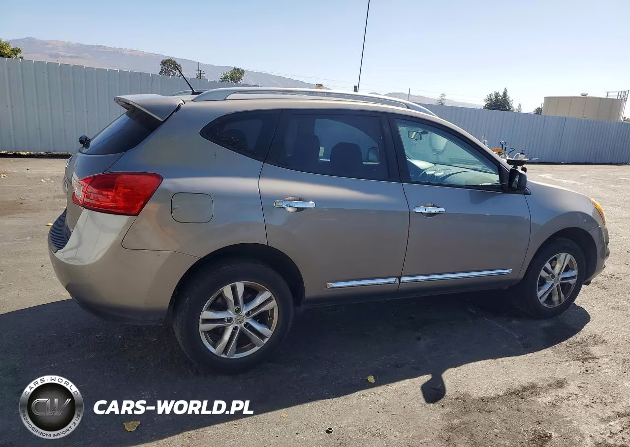 2013 Nissan Rogue S VIN:JN8AS5MT6DW522056 - 3