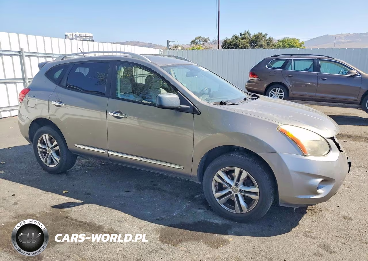 2013 Nissan Rogue S VIN:JN8AS5MT6DW522056 - 4