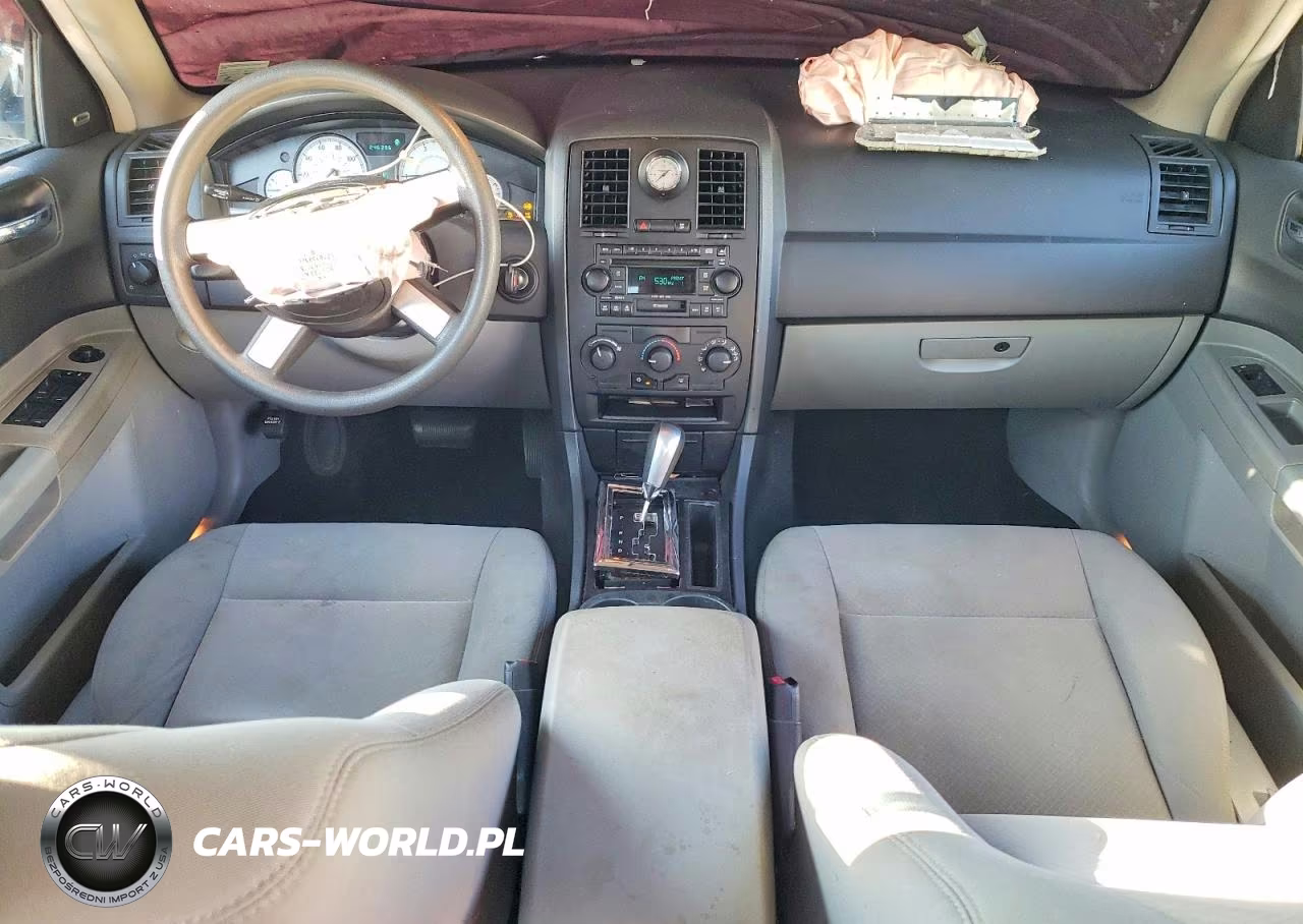 2007 Chrysler 300 Base VIN:2C3LA43R27H860374 - 8
