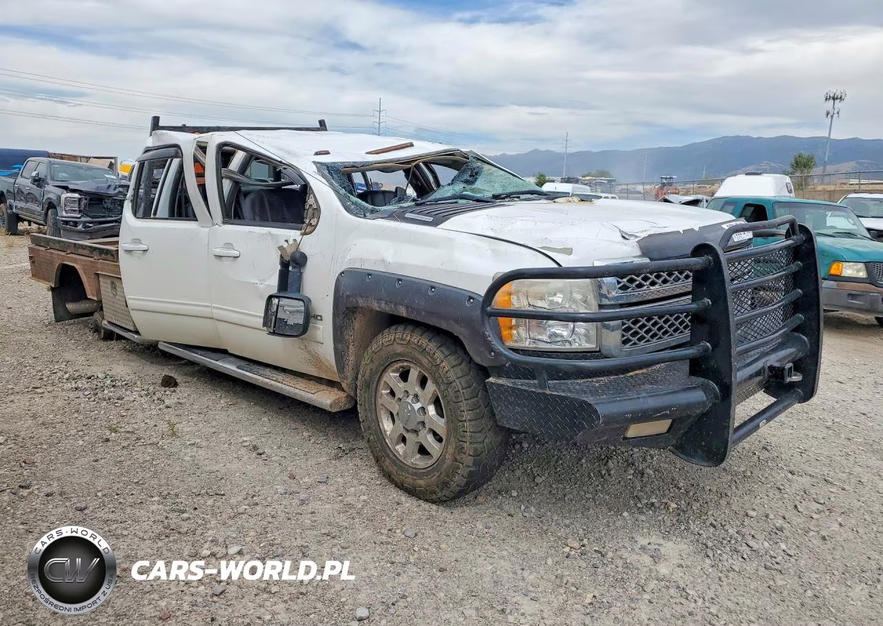 2011 Chevrolet Silverado K3500 Ltz VIN:1GC4K1C82BF262802 - 4