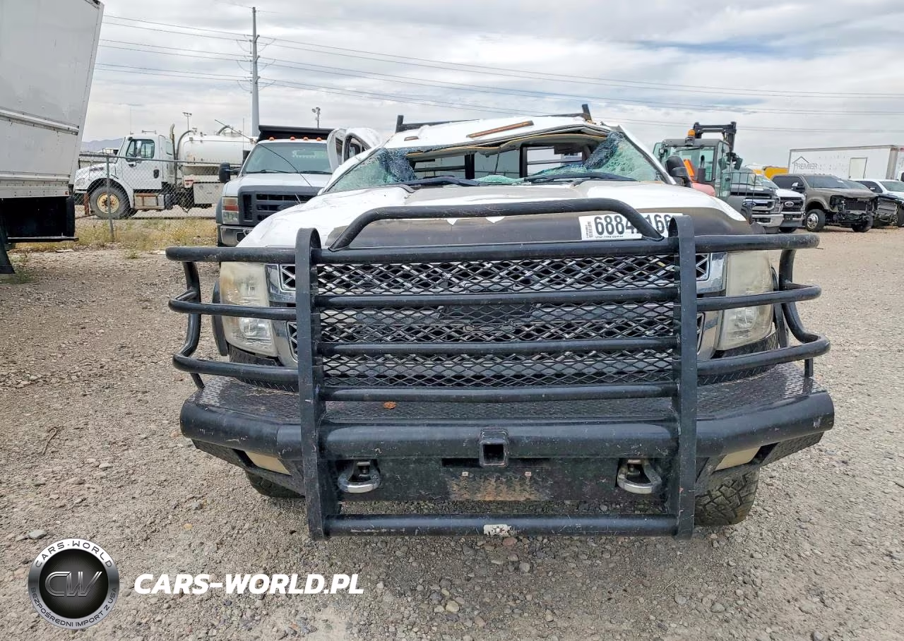 2011 Chevrolet Silverado K3500 Ltz VIN:1GC4K1C82BF262802 - 5