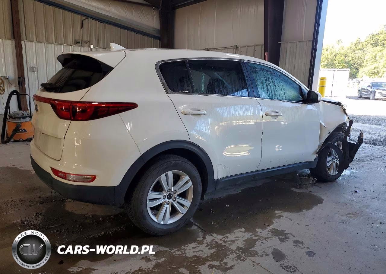 2018 Kia Sportage Lx VIN:KNDPM3ACXJ7473698 - 3