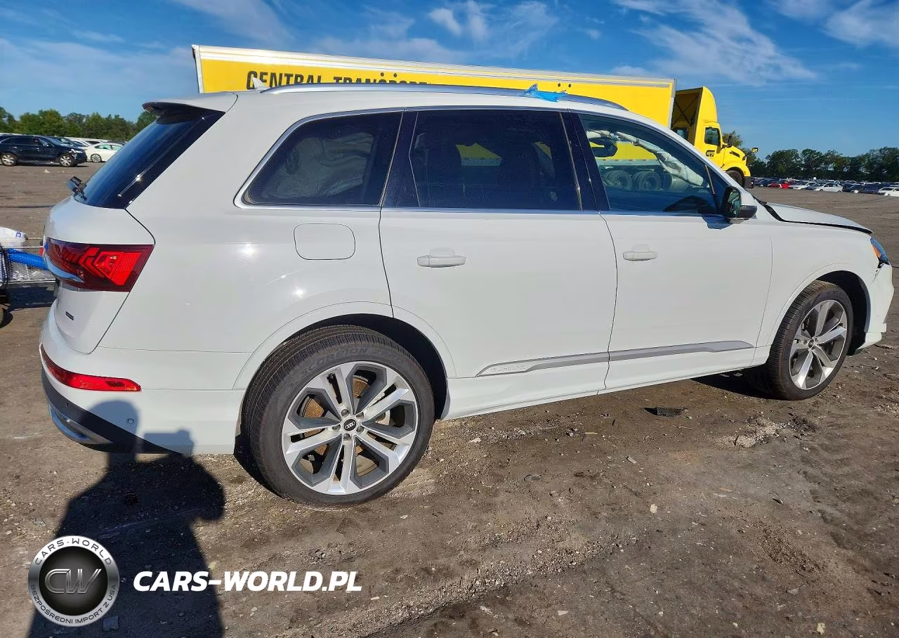 2021 Audi Q7 Premium Plus VIN:WA1LXAF77MD030074 - 3