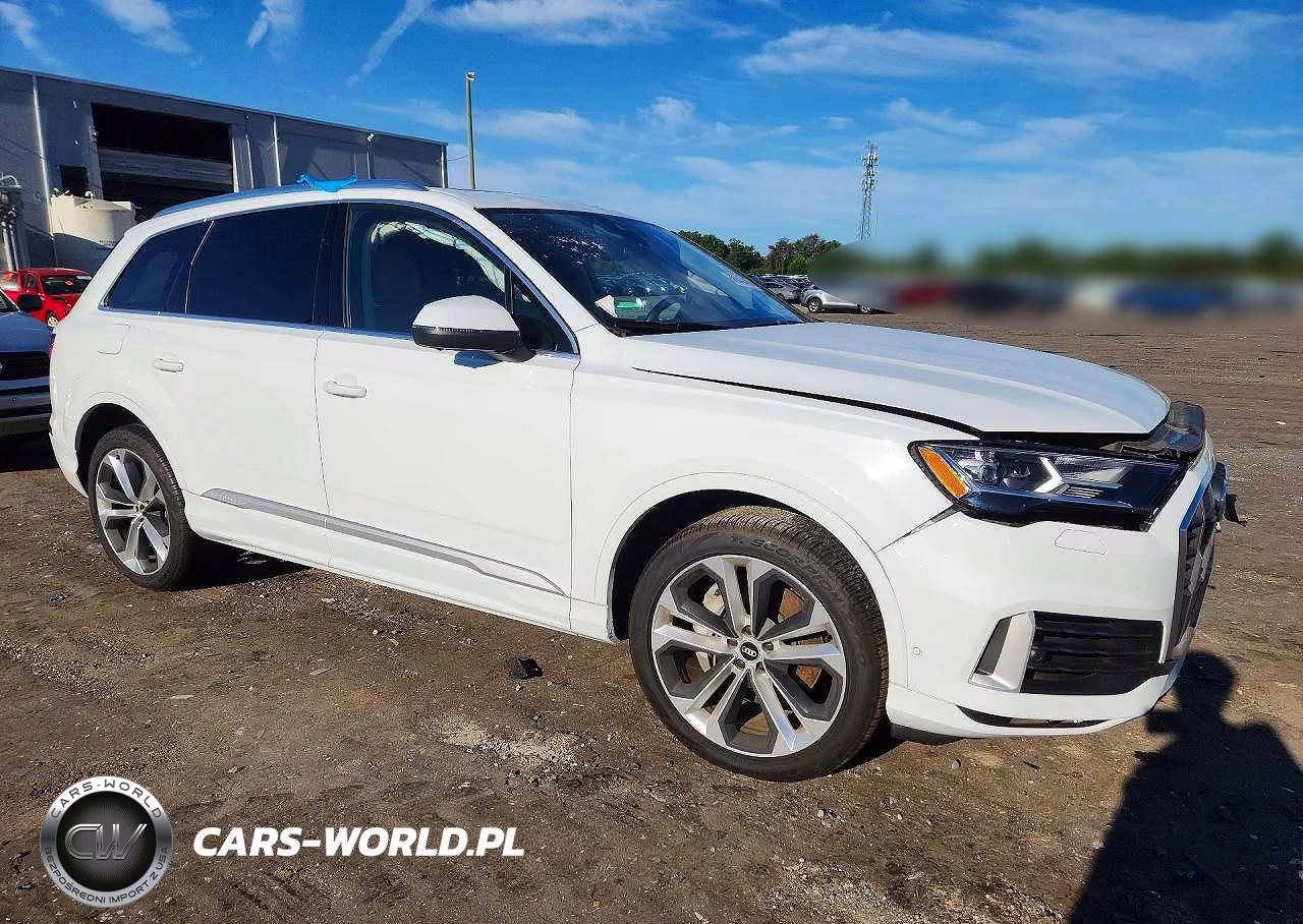 2021 Audi Q7 Premium Plus VIN:WA1LXAF77MD030074 - 4