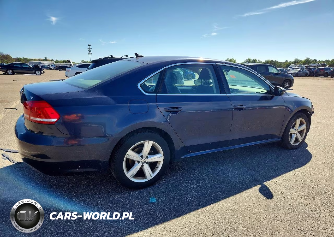 2012 Volkswagen Passat Se VIN:1VWBP7A35CC036546 - 3