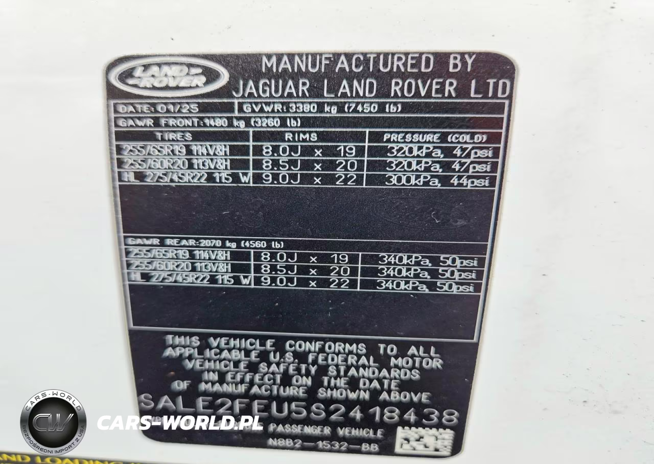 2025 Land Rover Defender 130 X-Dynamic Se VIN:SALE2FEU5S2418438 - 13