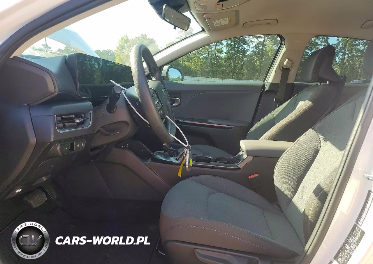 2025 Kia K4 Lxs VIN:3KPFT4DE1SE084077 - 7