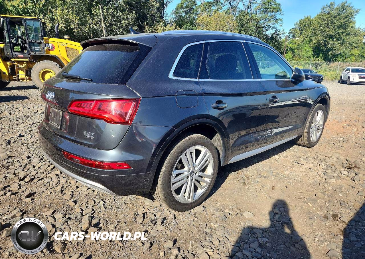 2018 Audi Q5 Premium Plus VIN:WA1BNAFY8J2078040 - 3