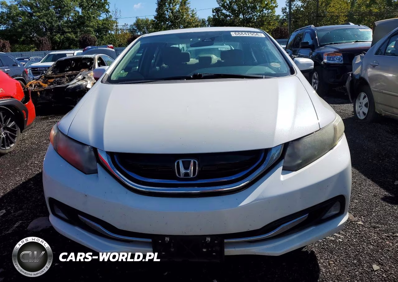 2015 Honda Civic Hybrid L VIN:19XFB4F31FE000747 - 5
