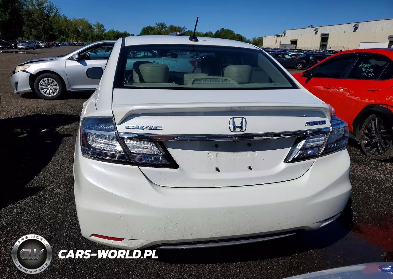 2015 Honda Civic Hybrid L VIN:19XFB4F31FE000747 - 6