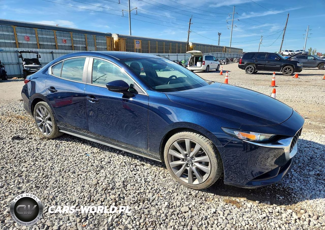 2024 Mazda 3 Preferred VIN:3MZBPACM7RM435601 - 4