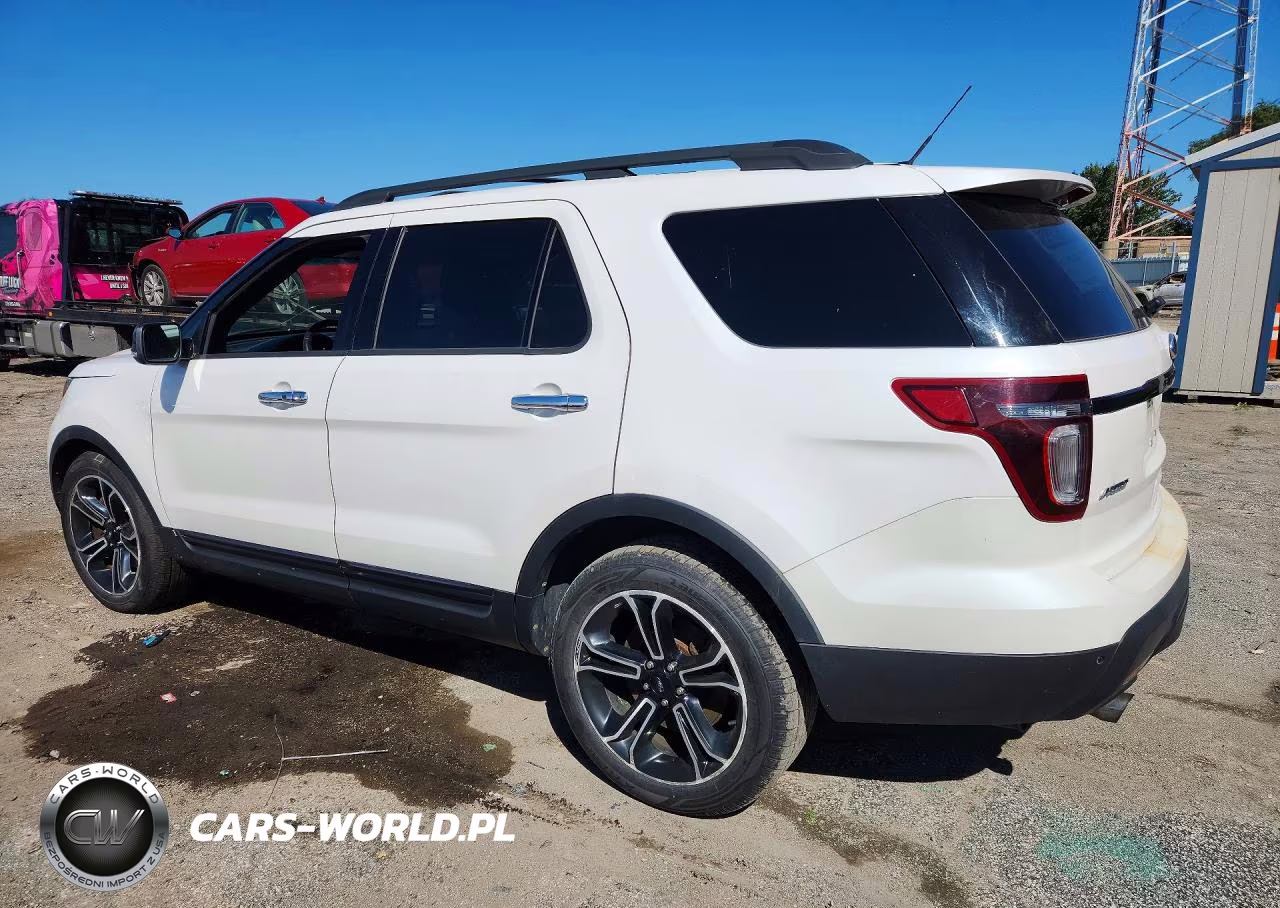 2014 Ford Explorer Sport VIN:1FM5K8GT2EGB10329 - 2