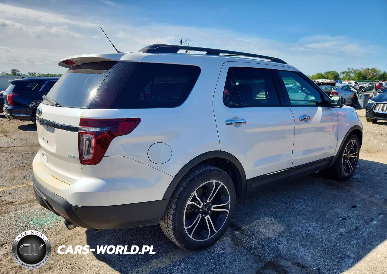 2014 Ford Explorer Sport VIN:1FM5K8GT2EGB10329 - 3
