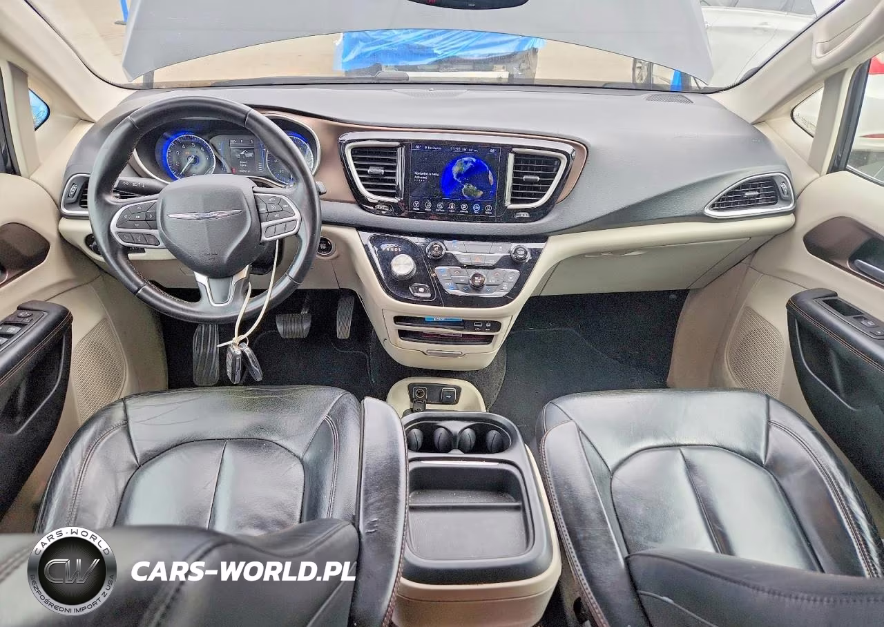 2017 Chrysler Pacifica Touring L VIN:2C4RC1BG8HR591095 - 8