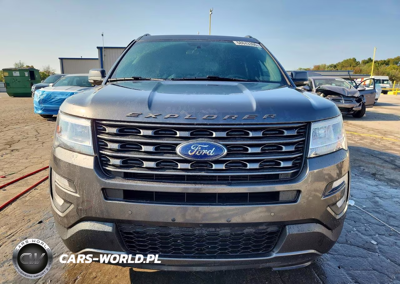 2017 Ford Explorer Xlt VIN:1FM5K8DH9HGD12945 - 5