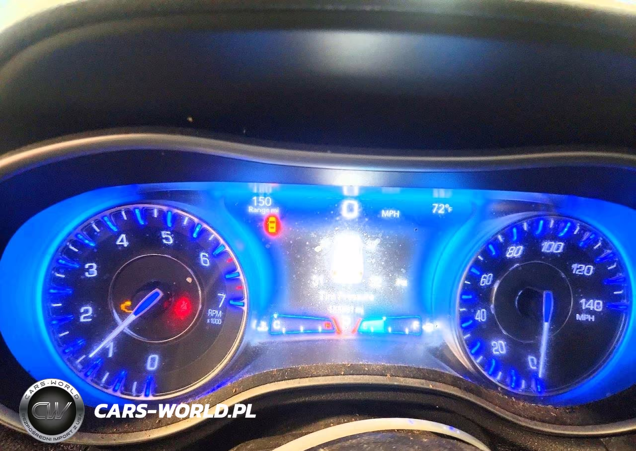 2015 Chrysler 300 Limited VIN:2C3CCAAG1FH864313 - 12