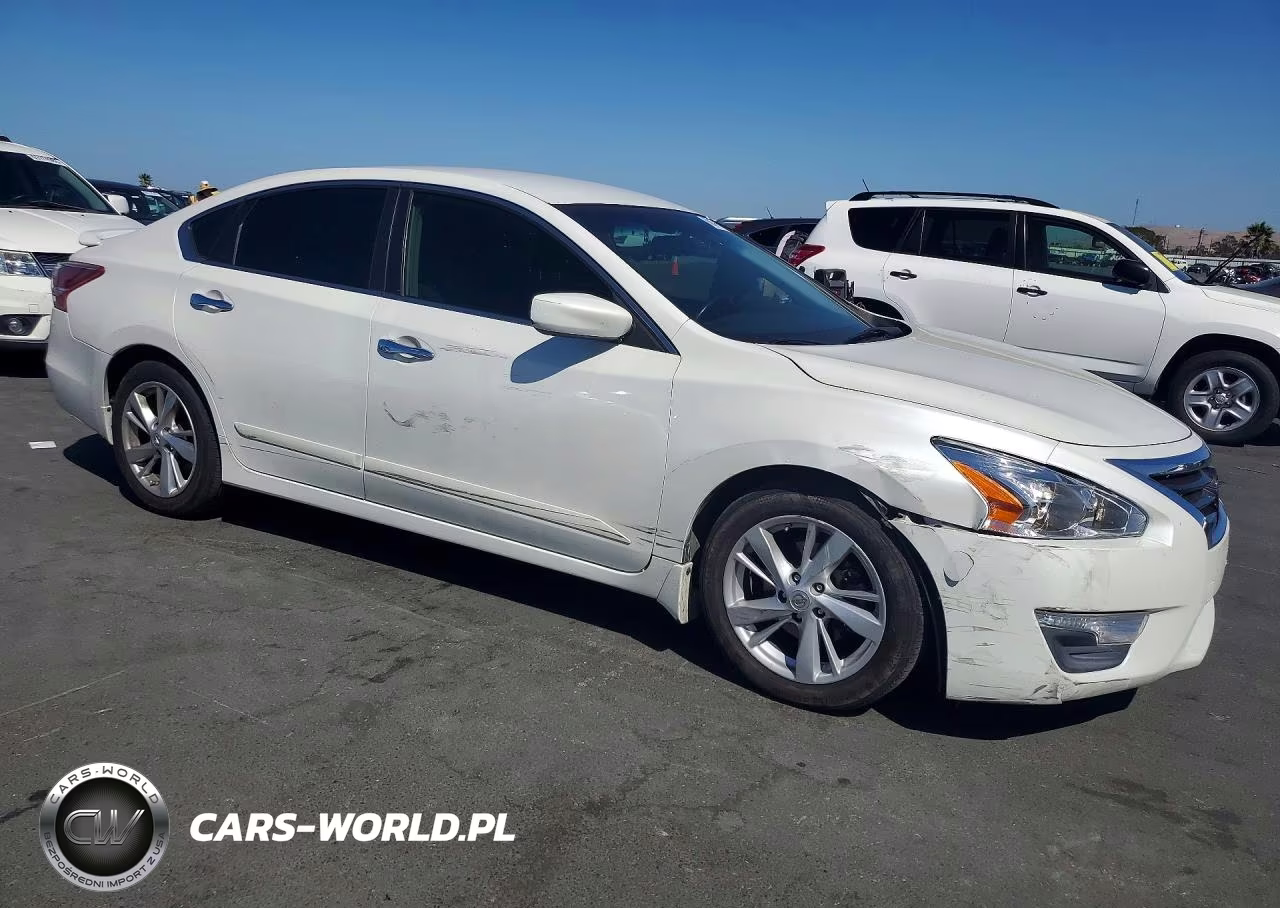 2013 Nissan Altima 2.5 VIN:1N4AL3AP8DC296601 - 4