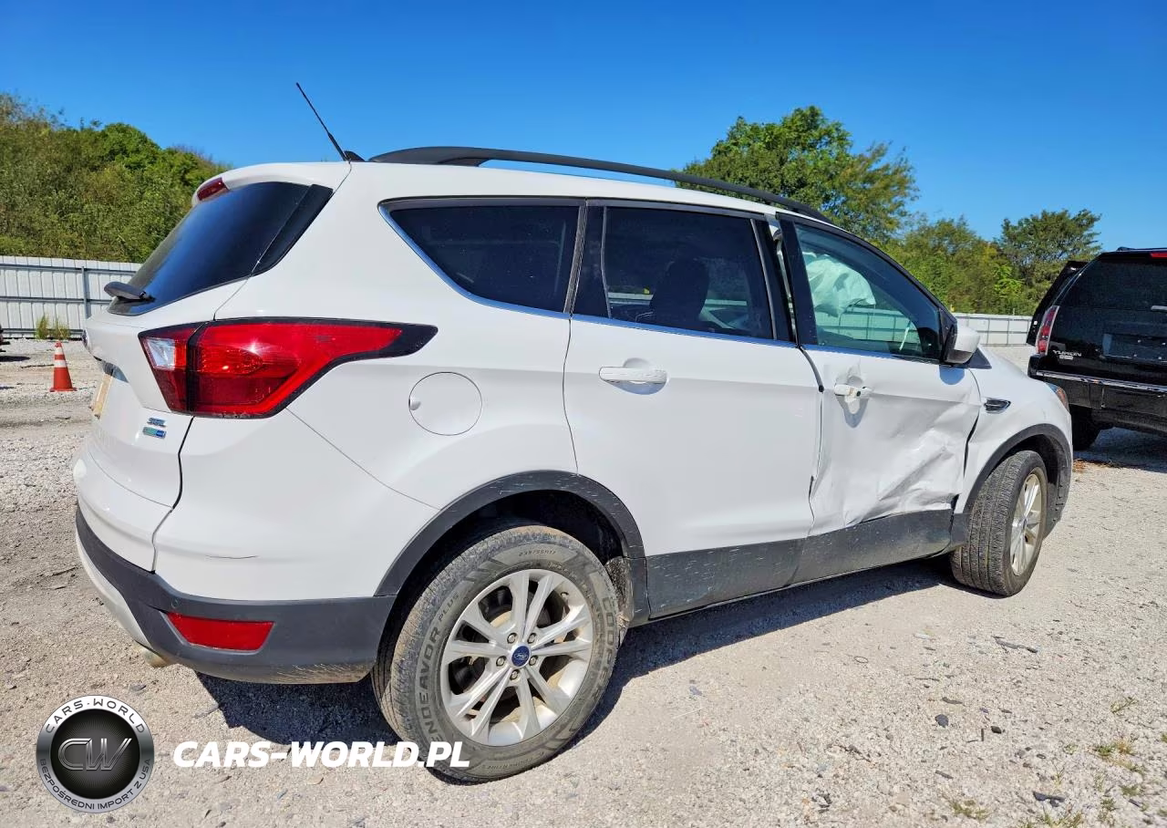 2019 Ford Escape Sel VIN:1FMCU9HD6KUB20745 - 3