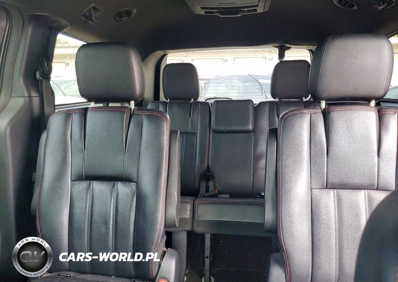 2019 Dodge Grand Caravan Gt VIN:2C4RDGEG8KR673704 - 10