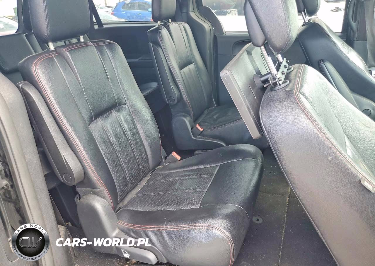 2019 Dodge Grand Caravan Gt VIN:2C4RDGEG8KR673704 - 11