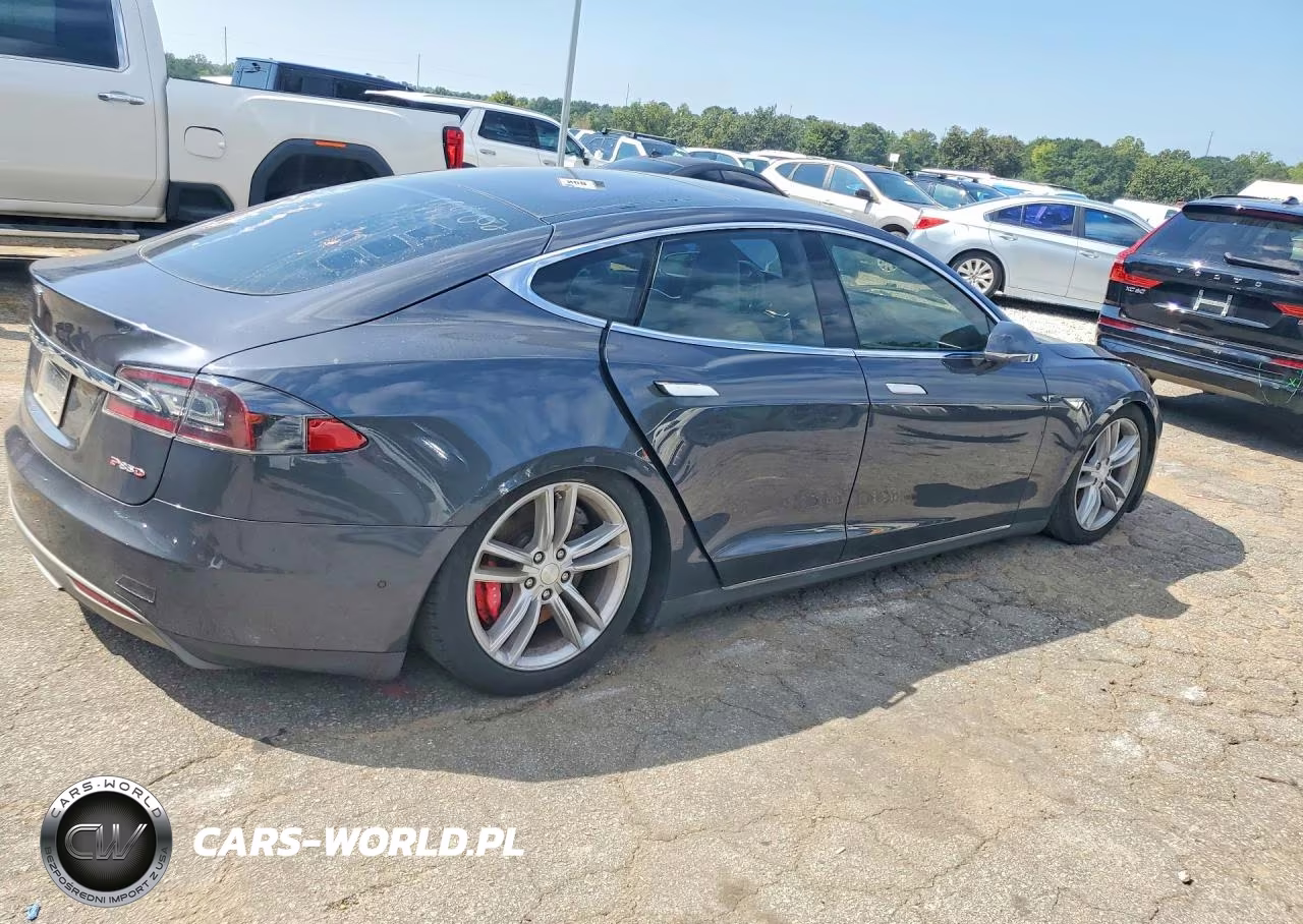 2016 Tesla Model S VIN:5YJSA1E47GF115858 - 3