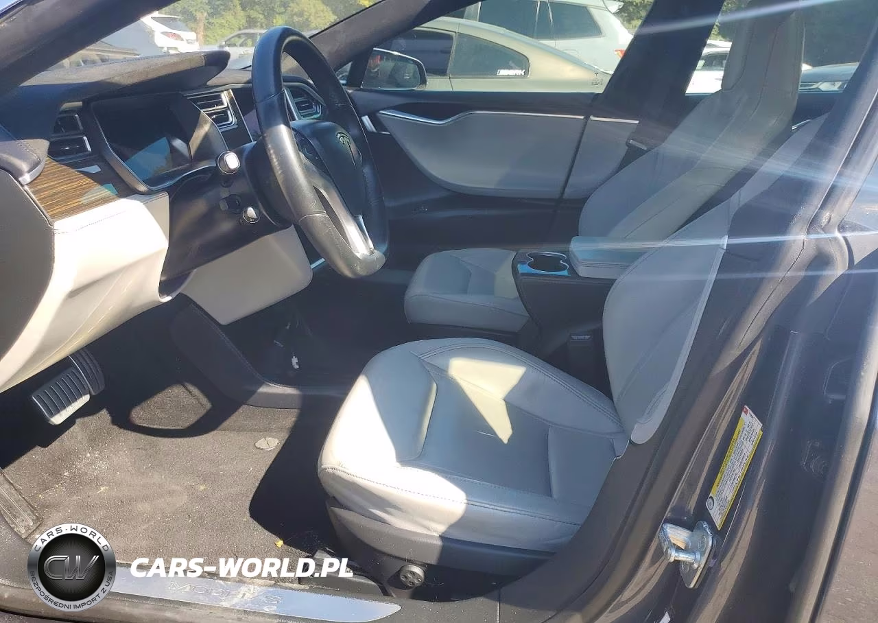 2016 Tesla Model S VIN:5YJSA1E47GF115858 - 7