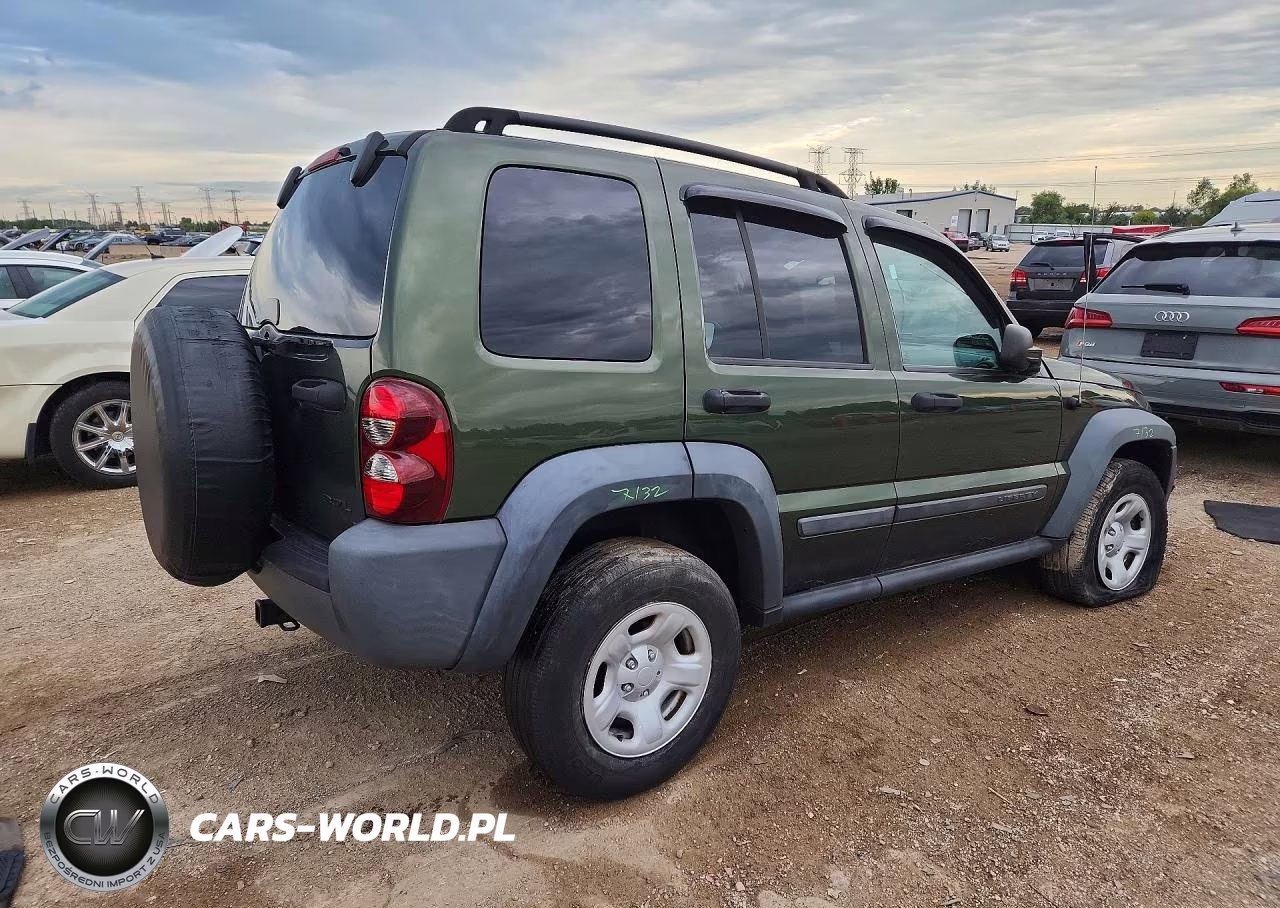 2007 Jeep Liberty Sport VIN:1J4GL48K47W539709 - 3
