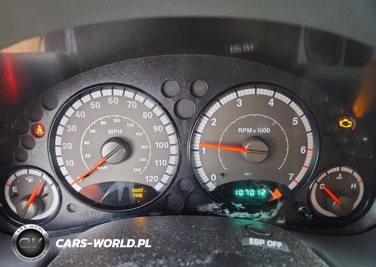 2007 Jeep Liberty Sport VIN:1J4GL48K47W539709 - 9