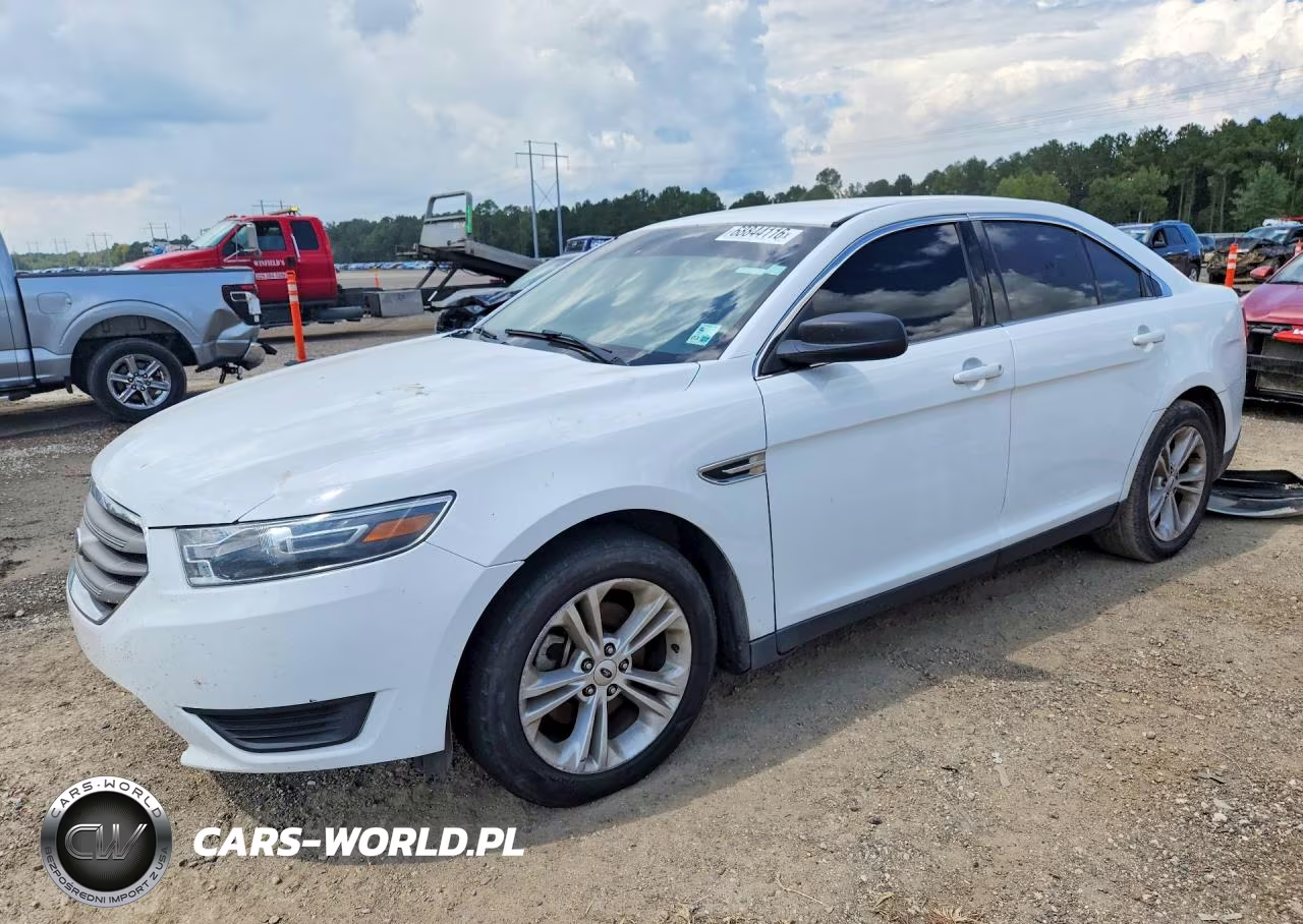 2016 Ford Taurus Se