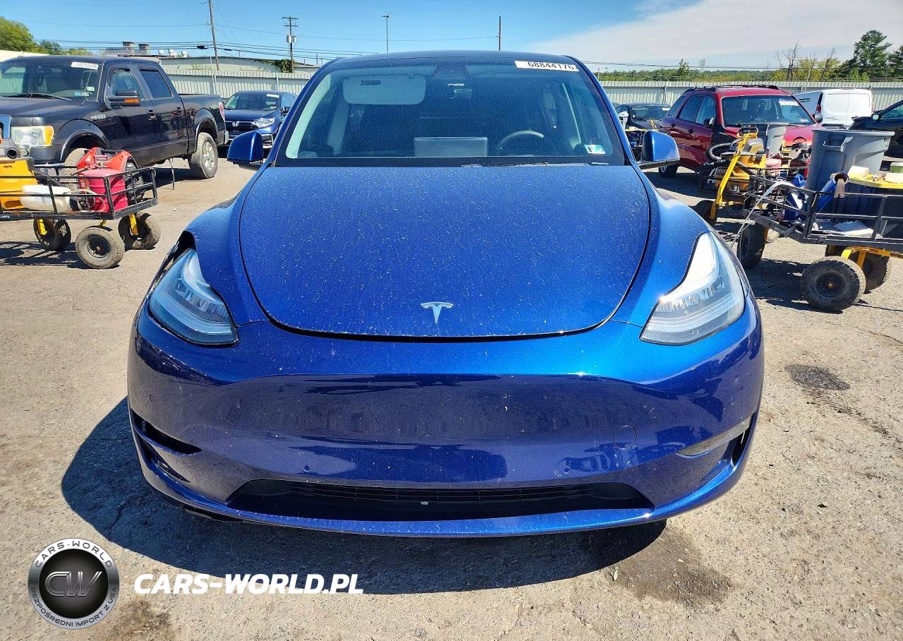 2020 Tesla Model Y VIN:5YJYGDEEXLF043132 - 5