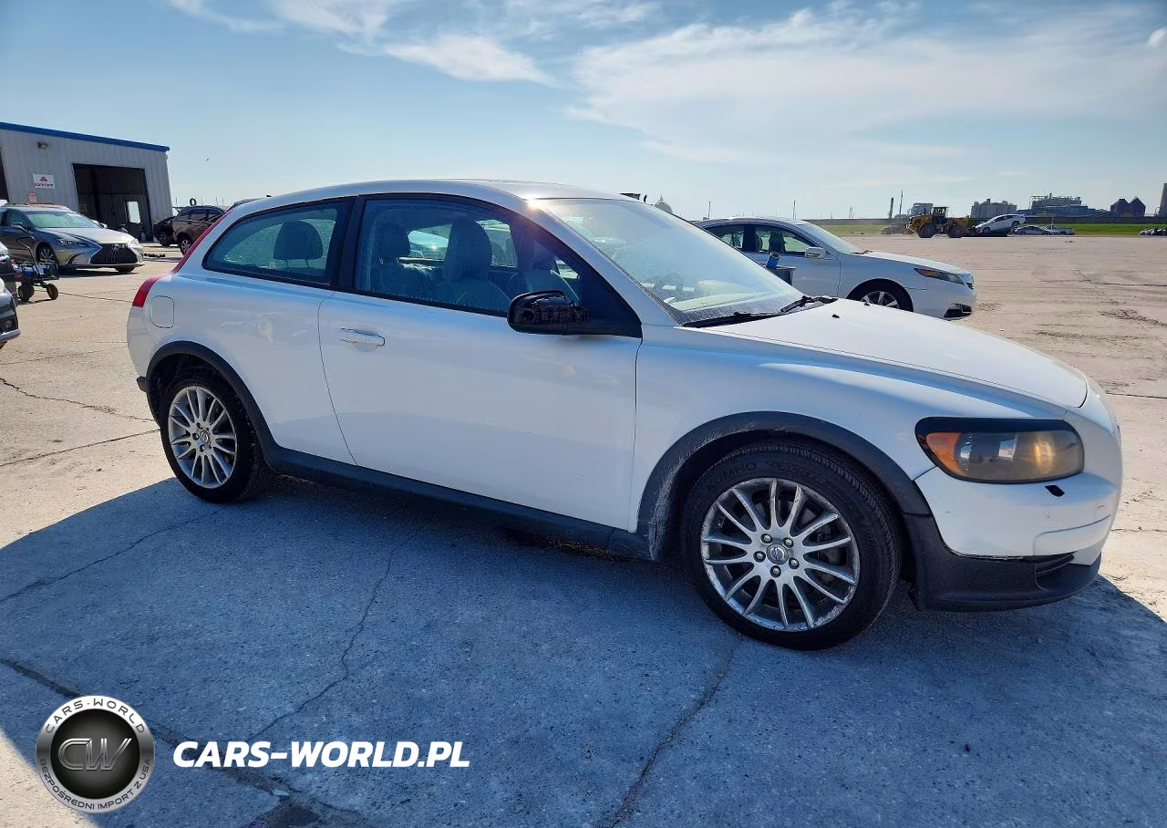 2010 Volvo C30 T5 VIN:YV1672MK4A2174182 - 4