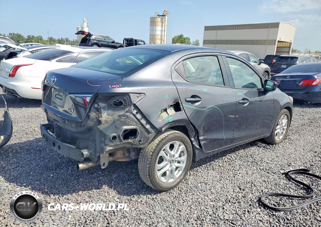 2018 Toyota Yaris Ia Base VIN:3MYDLBYV6JY306410 - 3