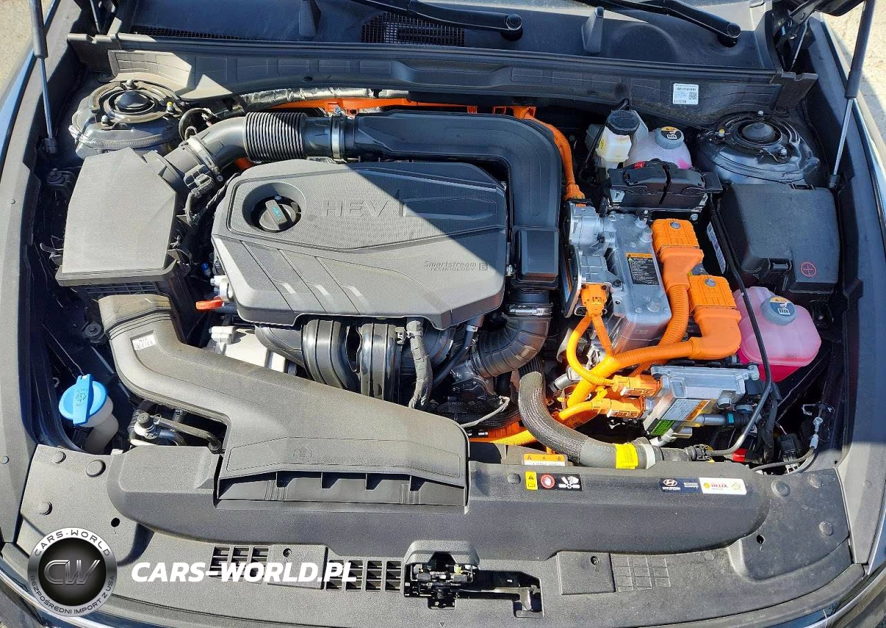 2026 Hyundai Sonata Hybrid Blue VIN:KMHL24JJ2TA154452 - 11