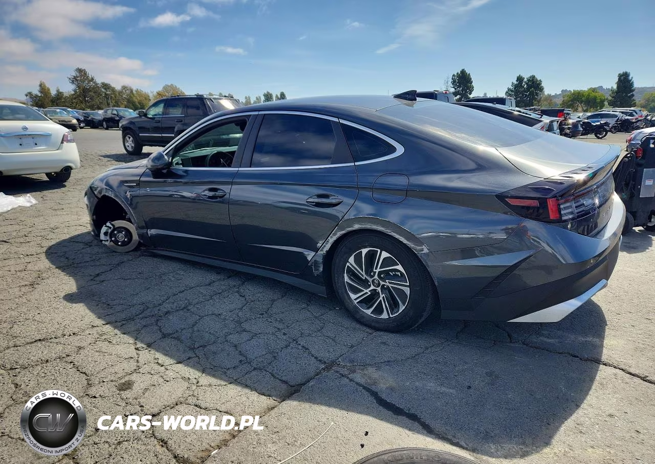 2026 Hyundai Sonata Hybrid Blue VIN:KMHL24JJ2TA154452 - 2