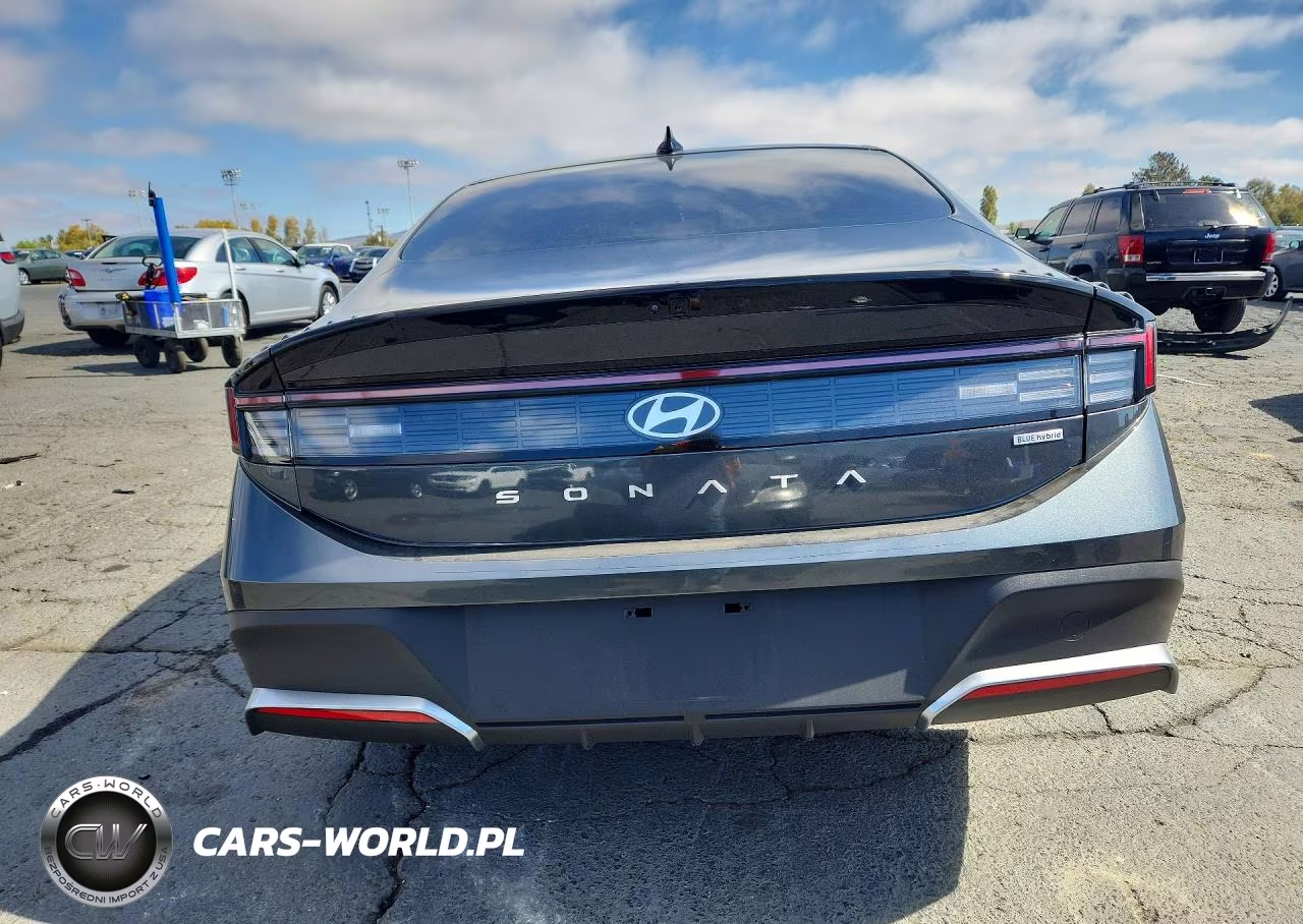 2026 Hyundai Sonata Hybrid Blue VIN:KMHL24JJ2TA154452 - 6