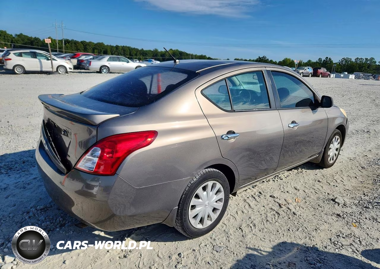 2013 Nissan Versa 1.6 S VIN:3N1CN7AP5DL868770 - 3