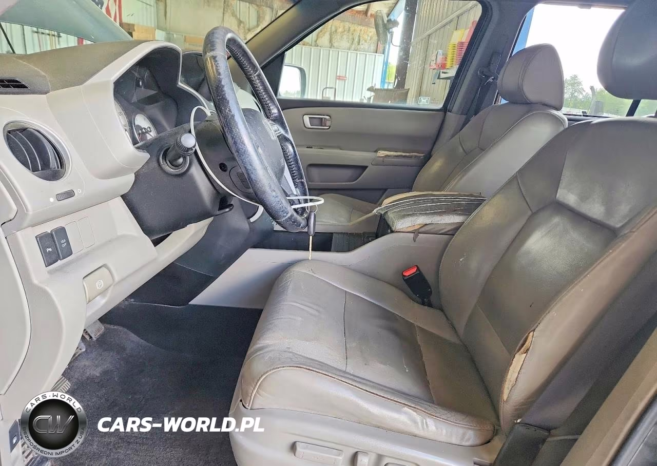 2010 Honda Pilot Touring VIN:5FNYF3H90AB023044 - 7