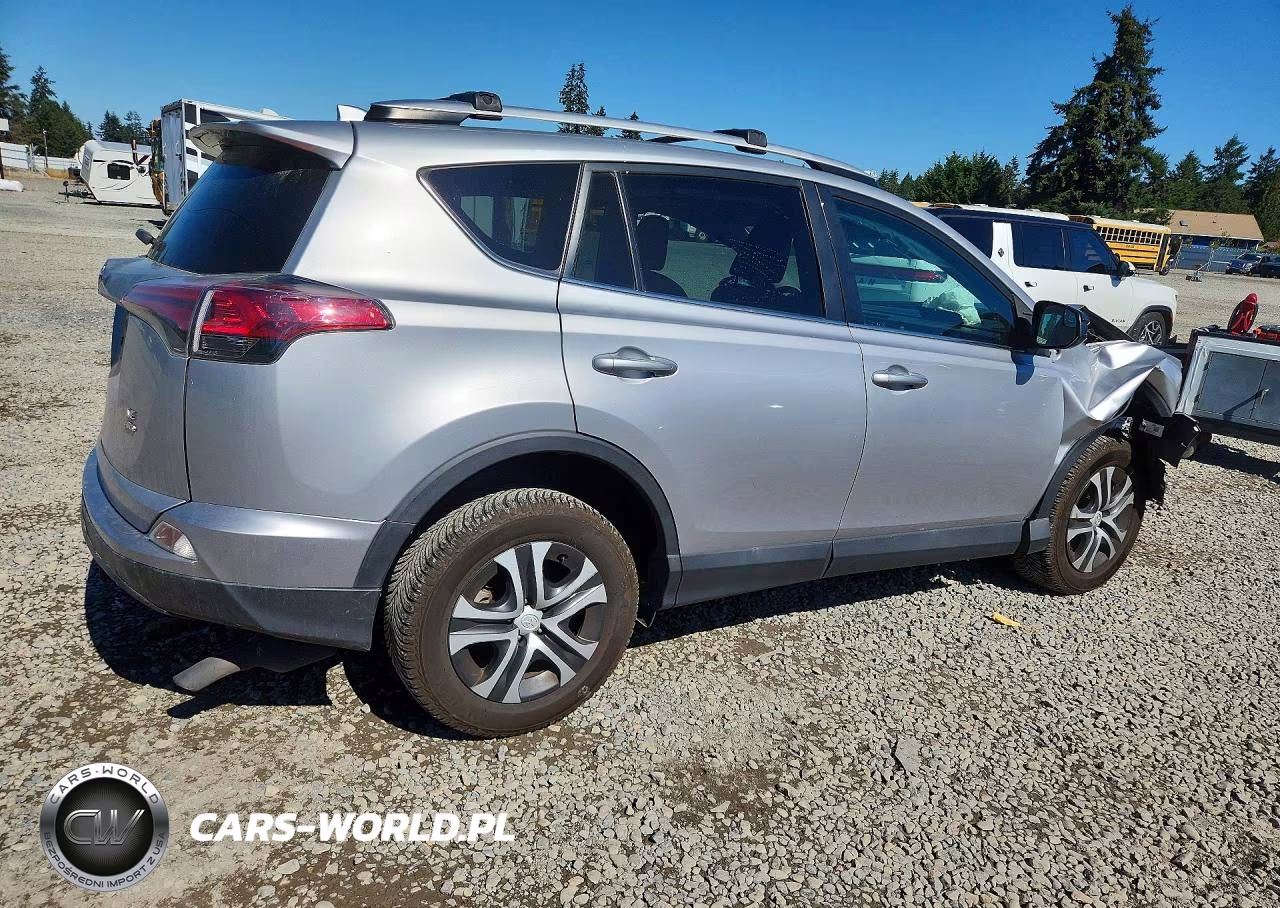 2016 Toyota Rav4 Le VIN:2T3BFREV7GW453358 - 3