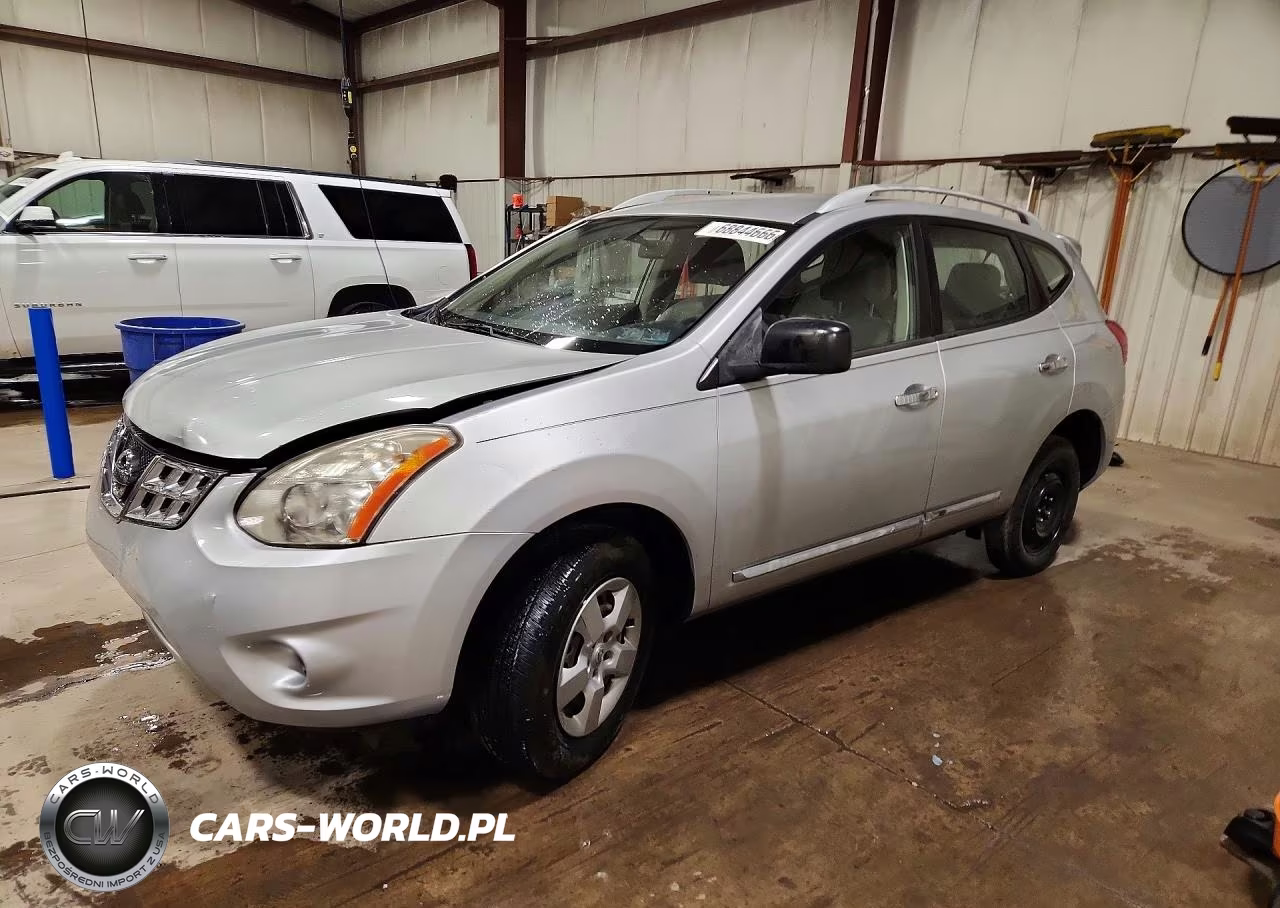 2014 Nissan Rogue Select S – zdjęcie 1 z 13