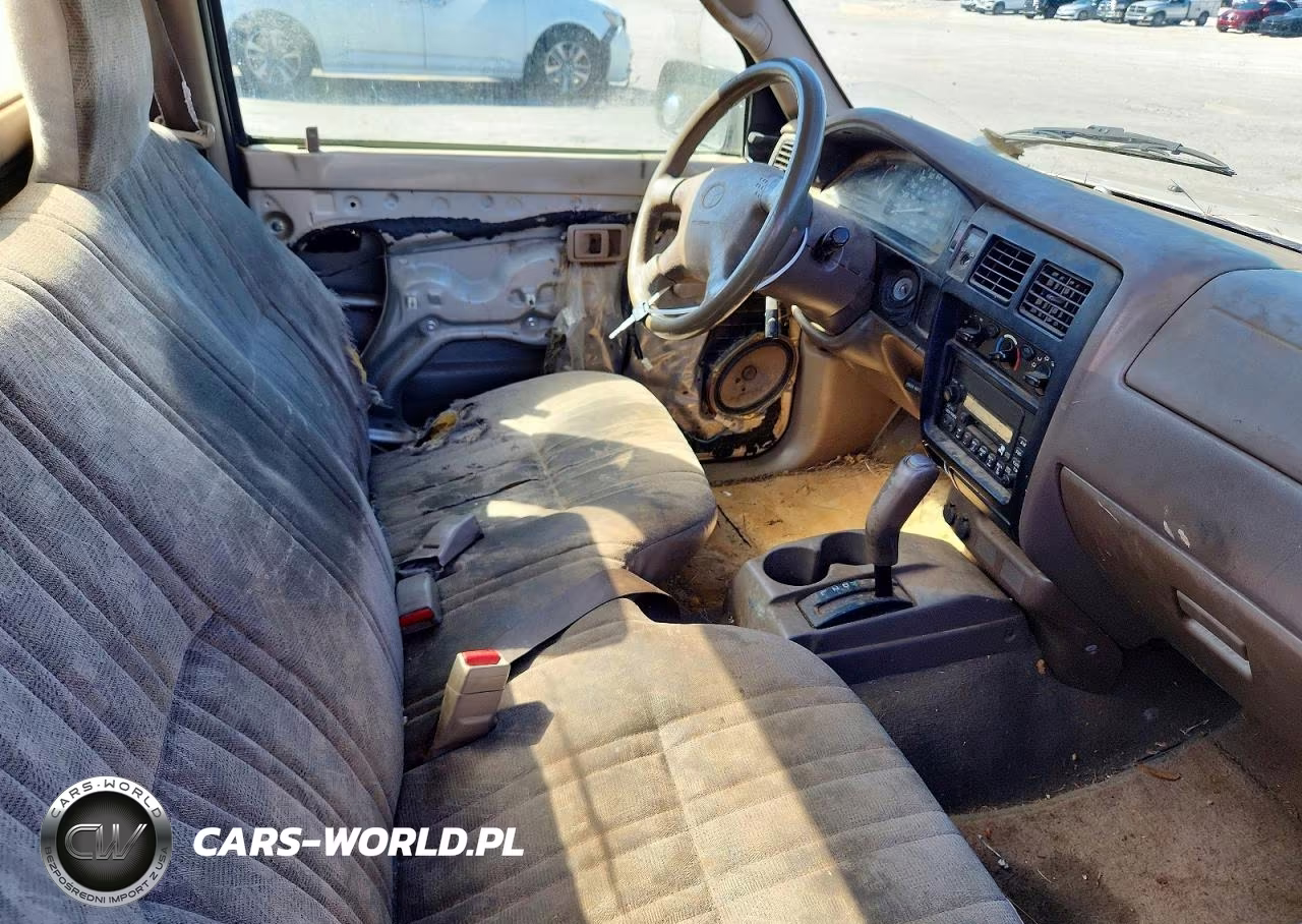 2004 Toyota Tacoma Base VIN:5TENL42N64Z398866 - 10