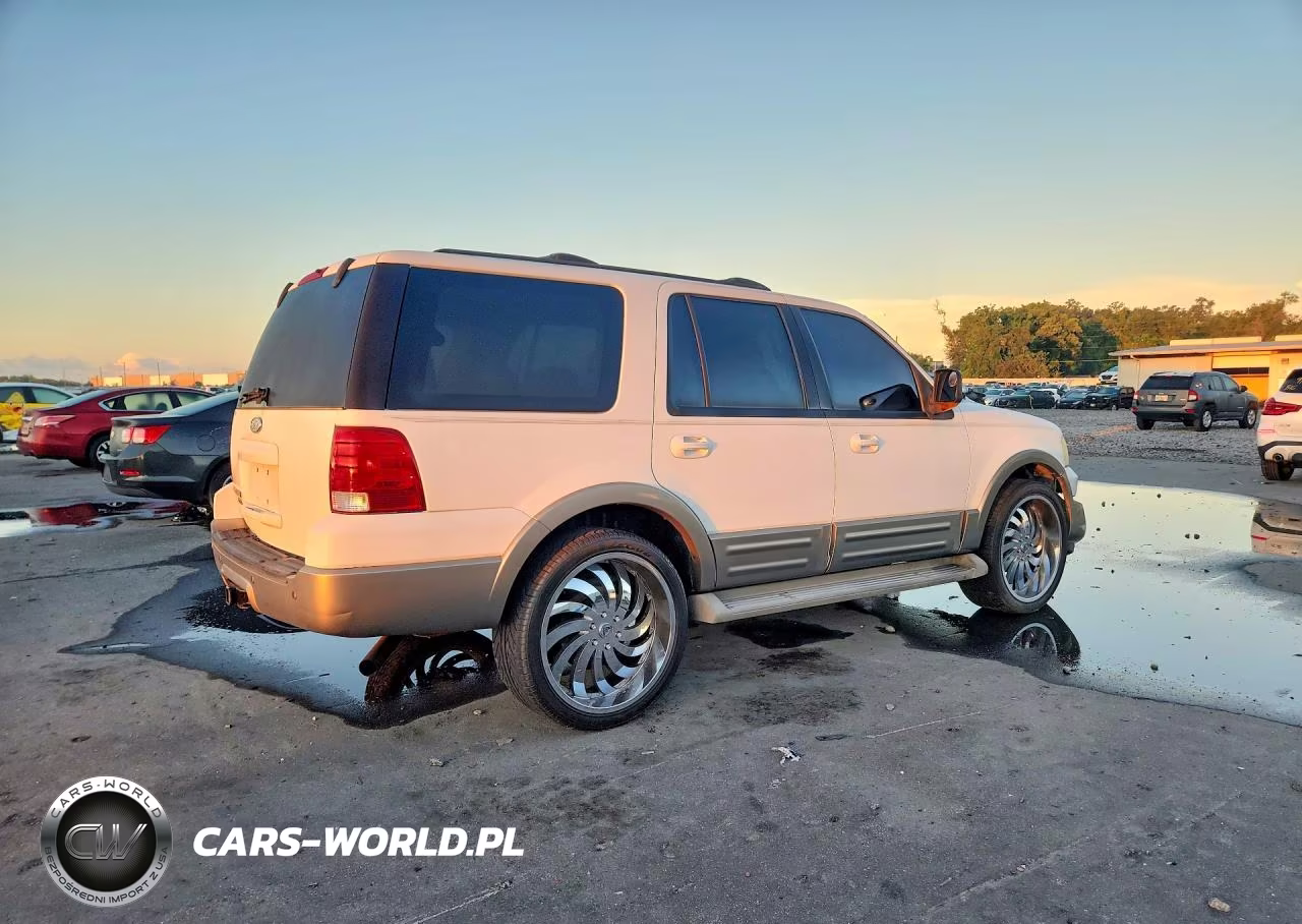 2003 Ford Expedition Eddie Bauer VIN:1FMPU17L63LB82469 - 3