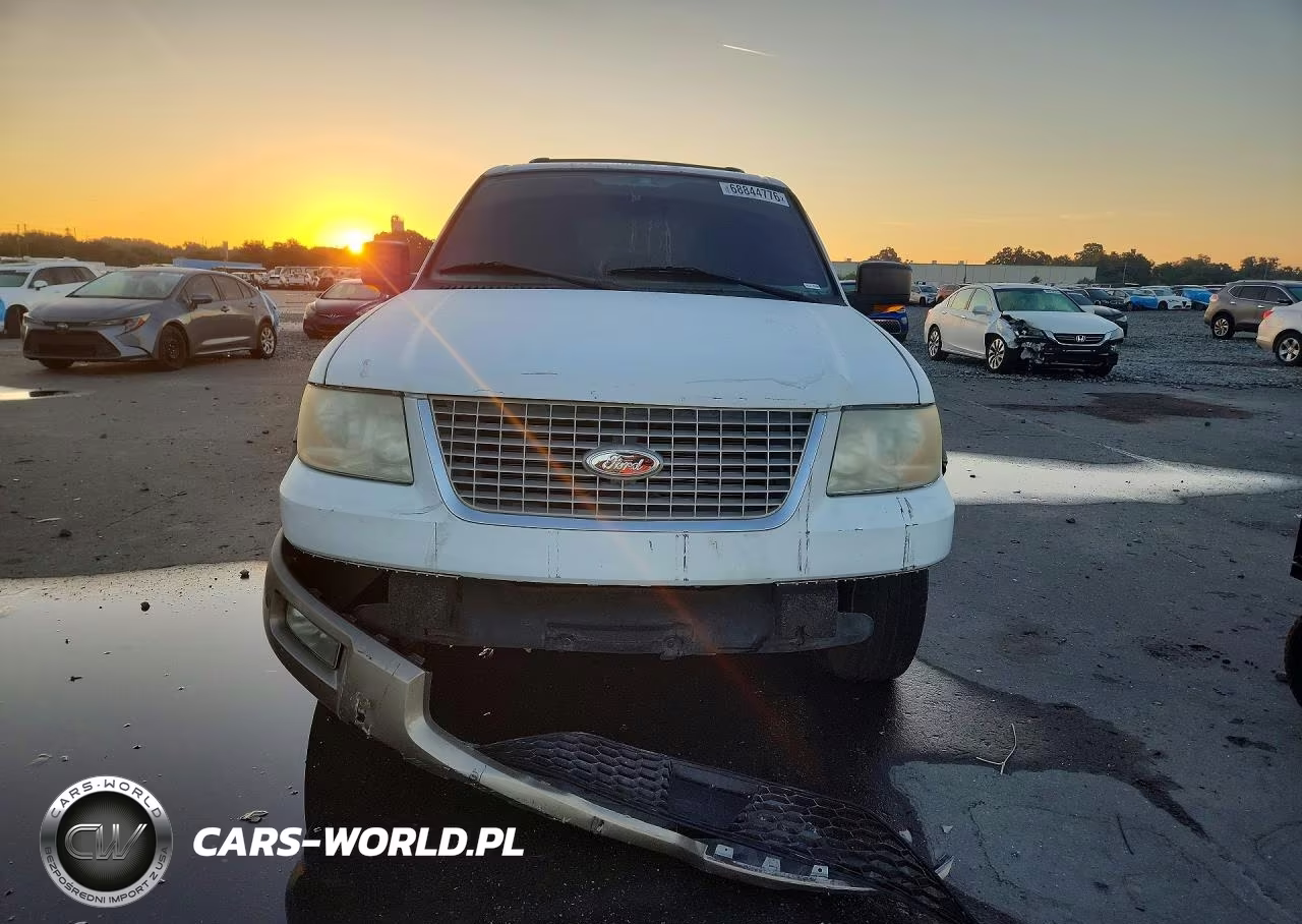 2003 Ford Expedition Eddie Bauer VIN:1FMPU17L63LB82469 - 5