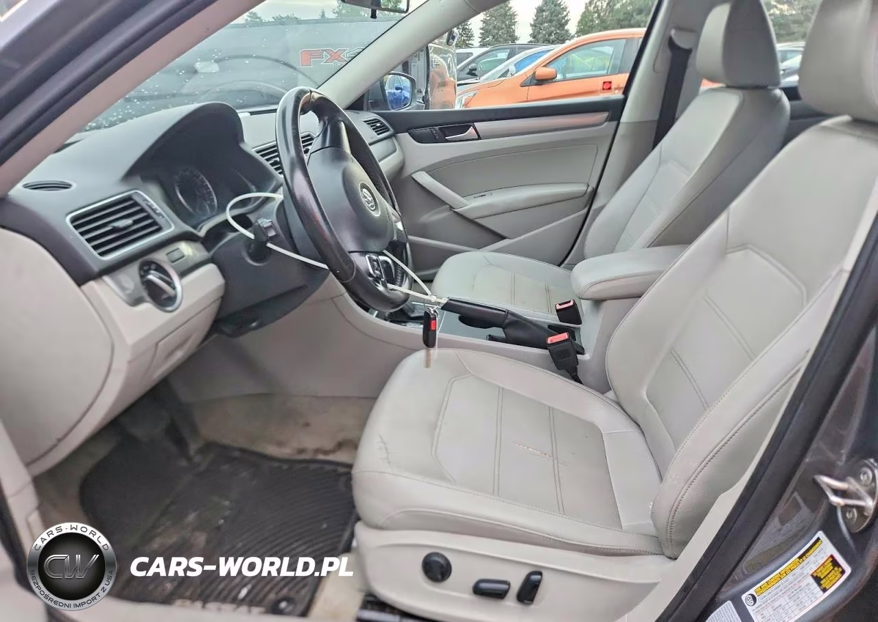 2015 Volkswagen Passat S VIN:1VWAT7A36FC103246 - 7