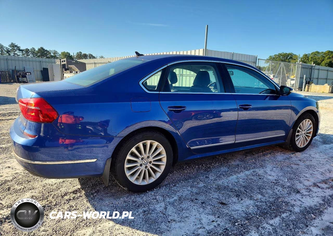 2016 Volkswagen Passat Se VIN:1VWBT7A32GC016952 - 3