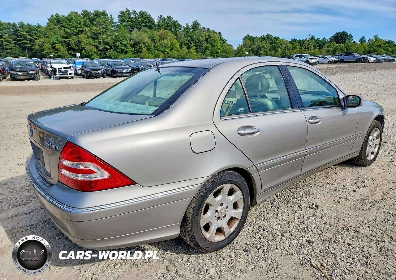 2005 Mercedes-Benz C 240 4Matic VIN:WDBRF81J75F671857 - 3