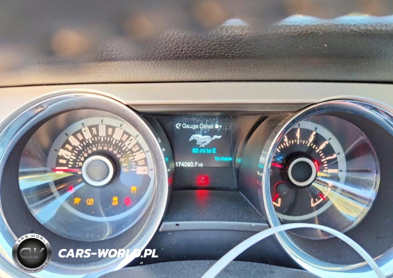 2013 Ford Mustang VIN:1ZVBP8EM1D5229503 - 9