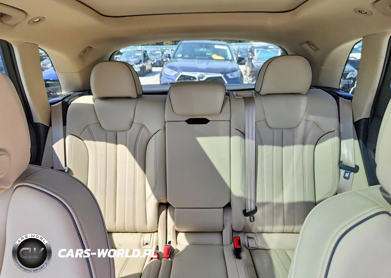 2025 Audi Q5 Premium Plus 45 VIN:WA1EAAFY0S2051778 - 10