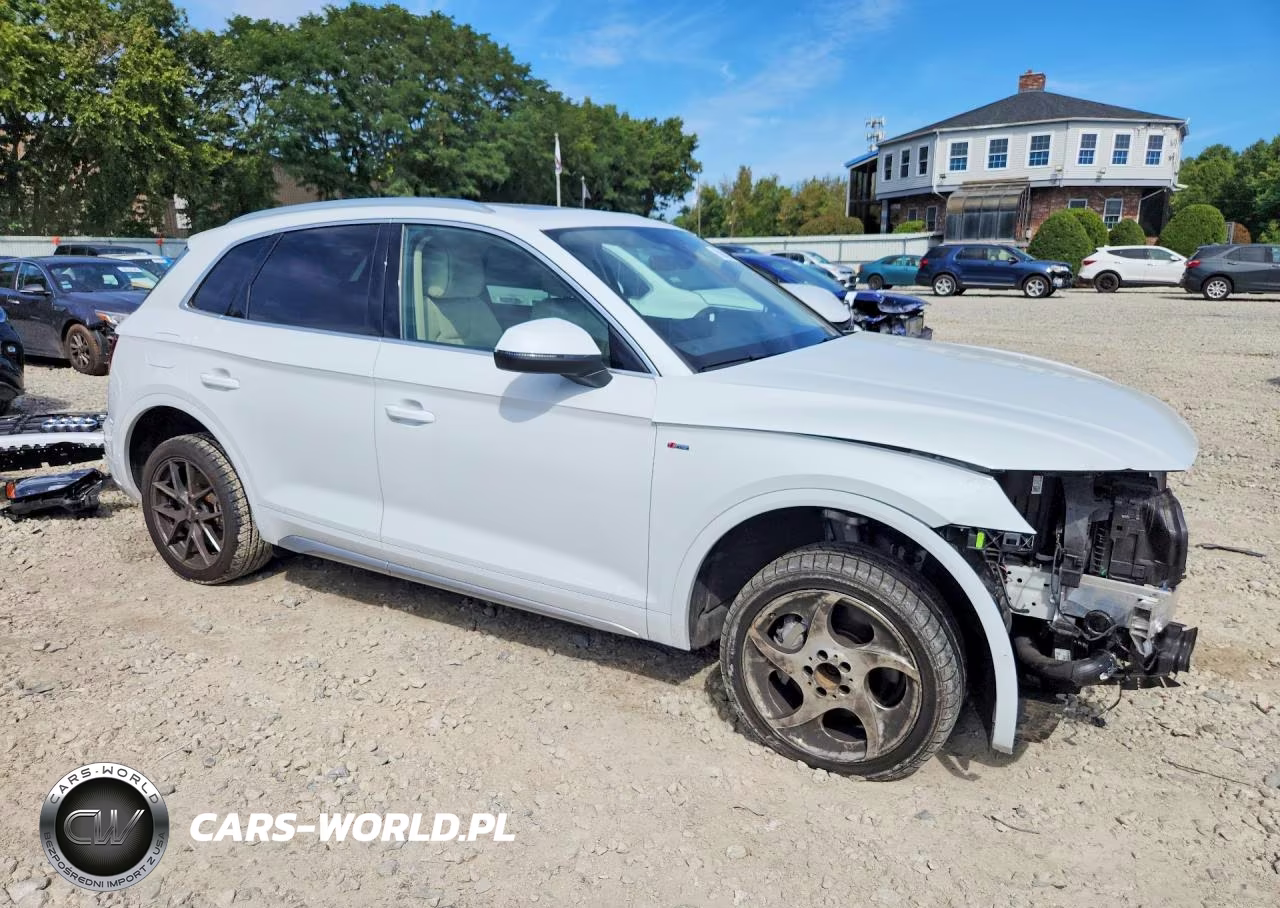 2025 Audi Q5 Premium Plus 45 VIN:WA1EAAFY0S2051778 - 4